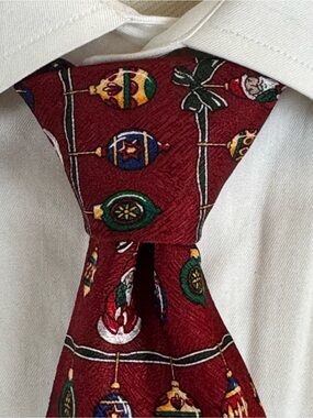 Geoffrey Beene Men’s Necktie Burgundy Multicolor Ornament St Nick’s Tie Shop